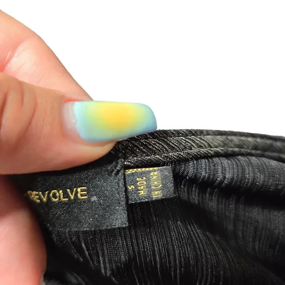 House of Harlow x Revolve Metallic Tank Size Small - Picture 3 of 6